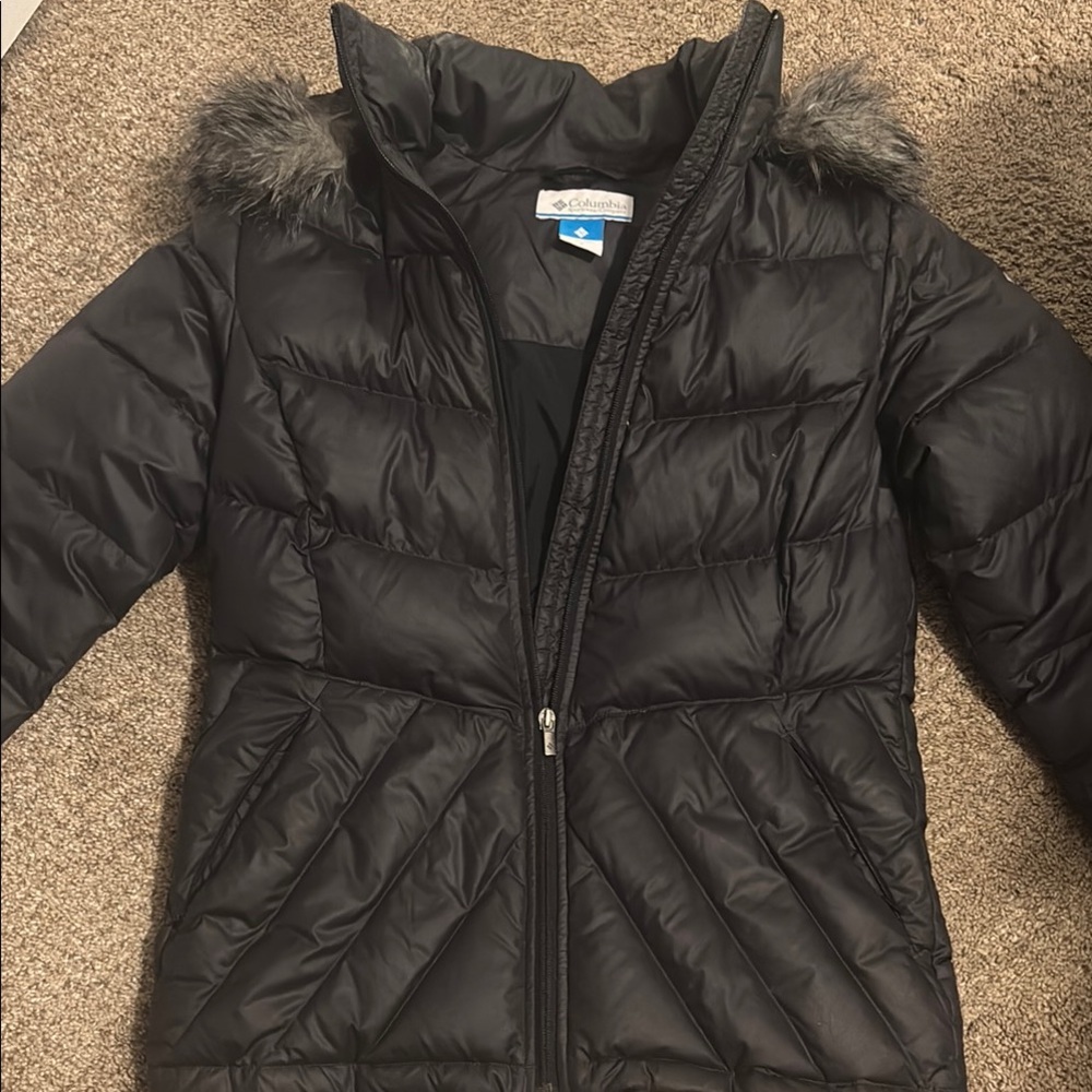 Columbia Women’s Black Puffer Jacket Size Small